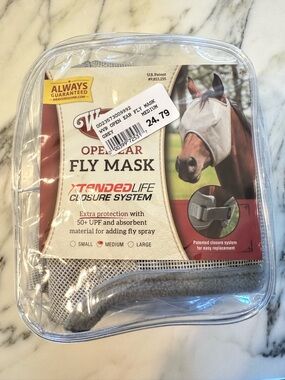 Weaver open ear fly mask medium